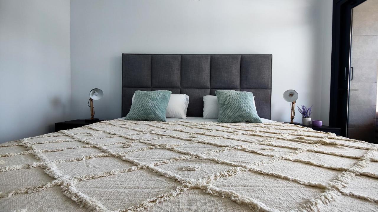 Sunset Waves Relax Apartment بينايدورم المظهر الخارجي الصورة