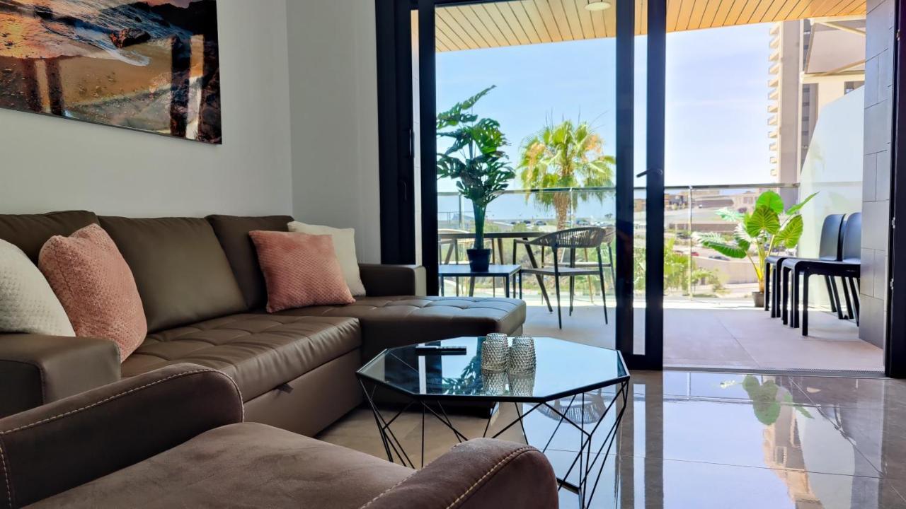 Sunset Waves Relax Apartment بينايدورم المظهر الخارجي الصورة