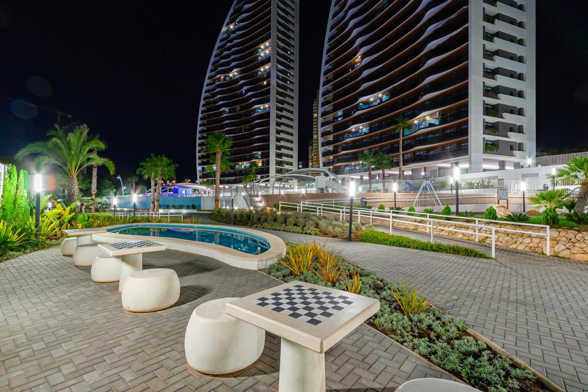 Sunset Waves Relax Apartment بينايدورم المظهر الخارجي الصورة