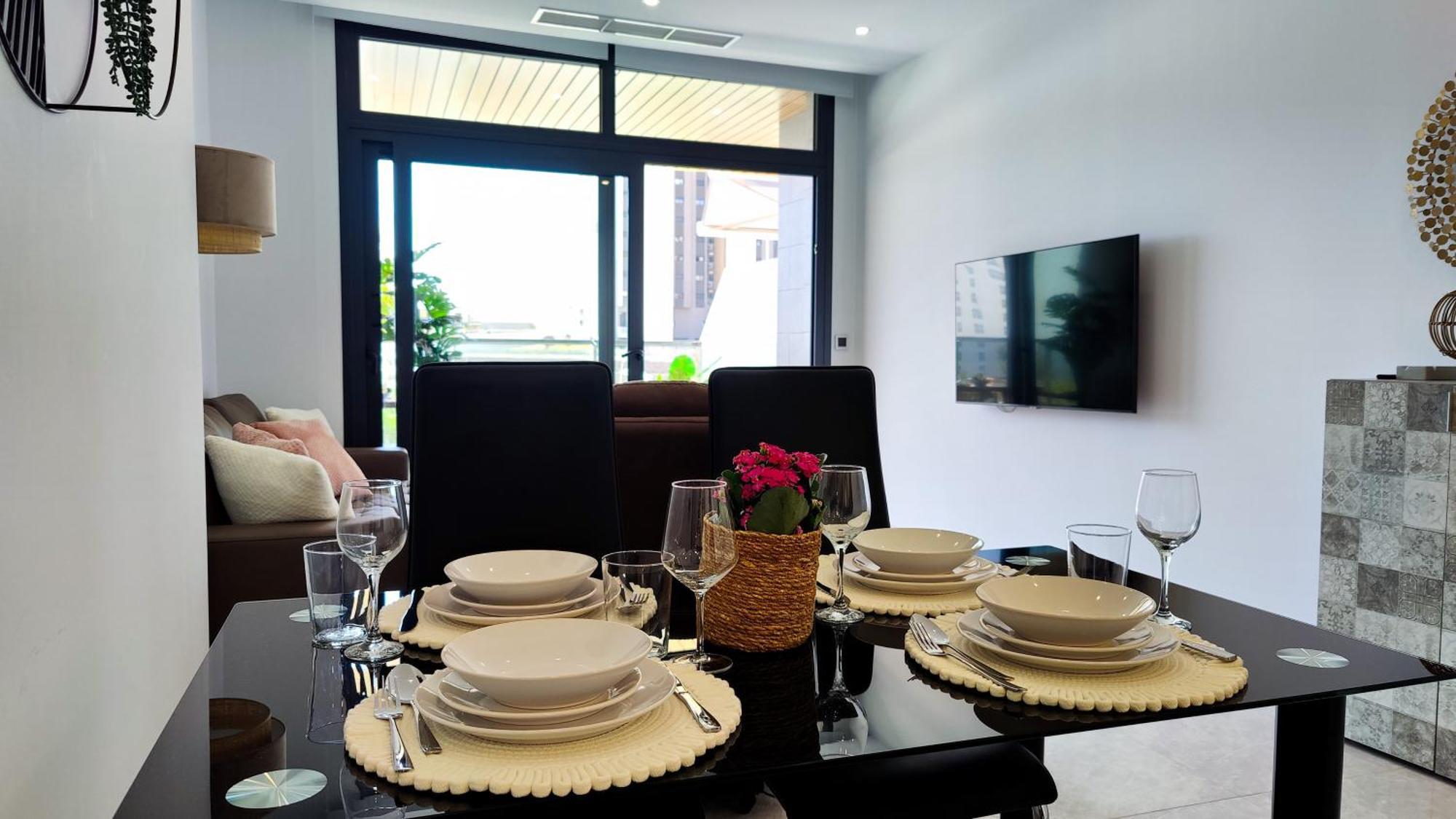 Sunset Waves Relax Apartment بينايدورم المظهر الخارجي الصورة