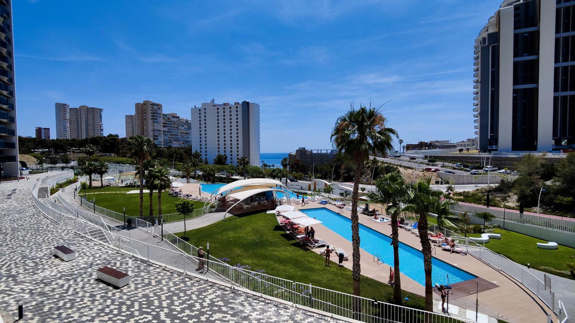 Sunset Waves Relax Apartment بينايدورم المظهر الخارجي الصورة